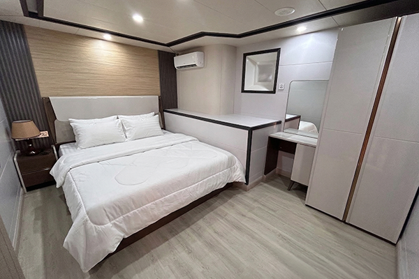 Lower deck Cabin